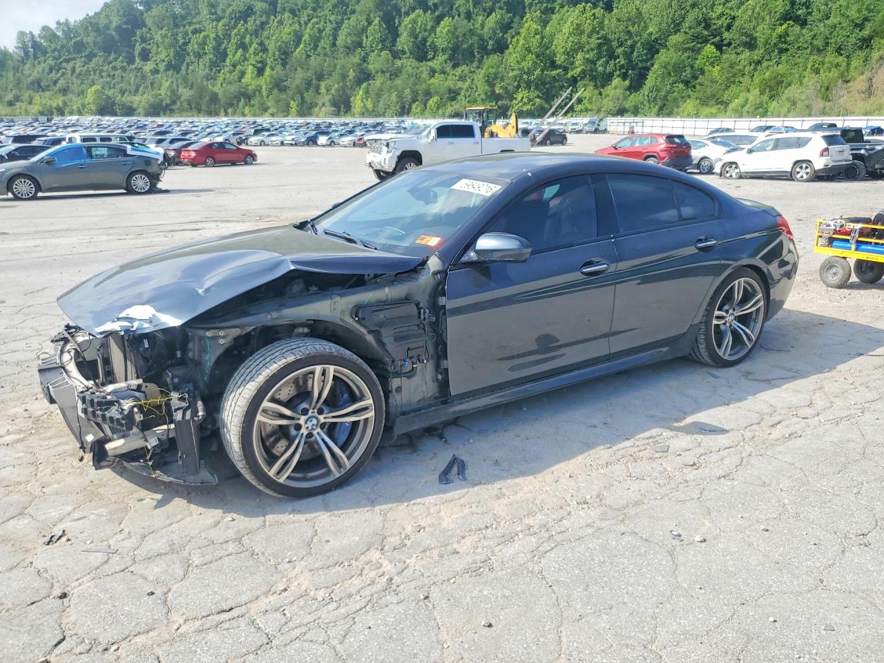2015 BMW M6, VIN WBS6C9C52FD467508 — Front end