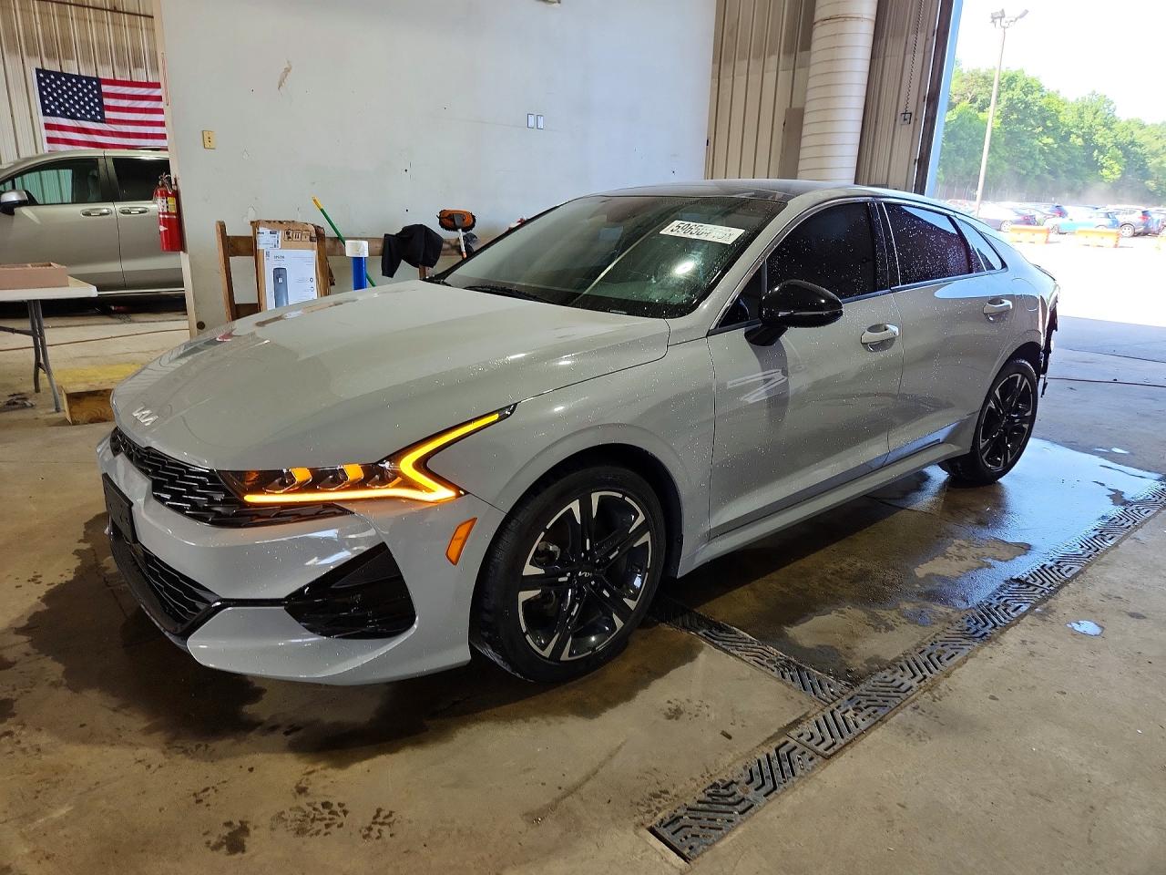 2022 Kia K5 GT-Line, VIN 5XXG64J28NG082974 — Rear end