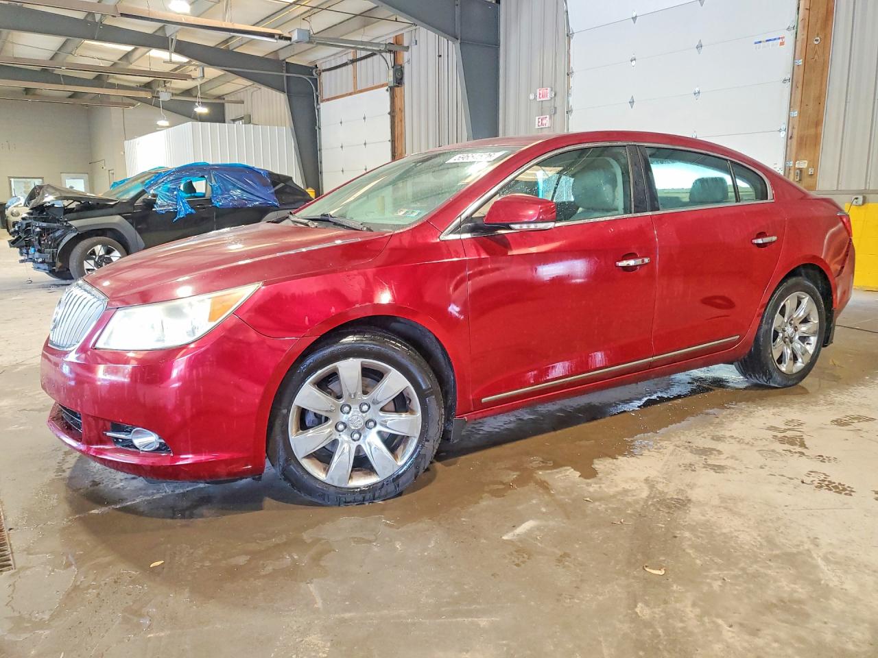 2011 Buick LaCrosse CXL, VIN 1G4GD5ED8BF192243 — Мелкие вмятины и царапины