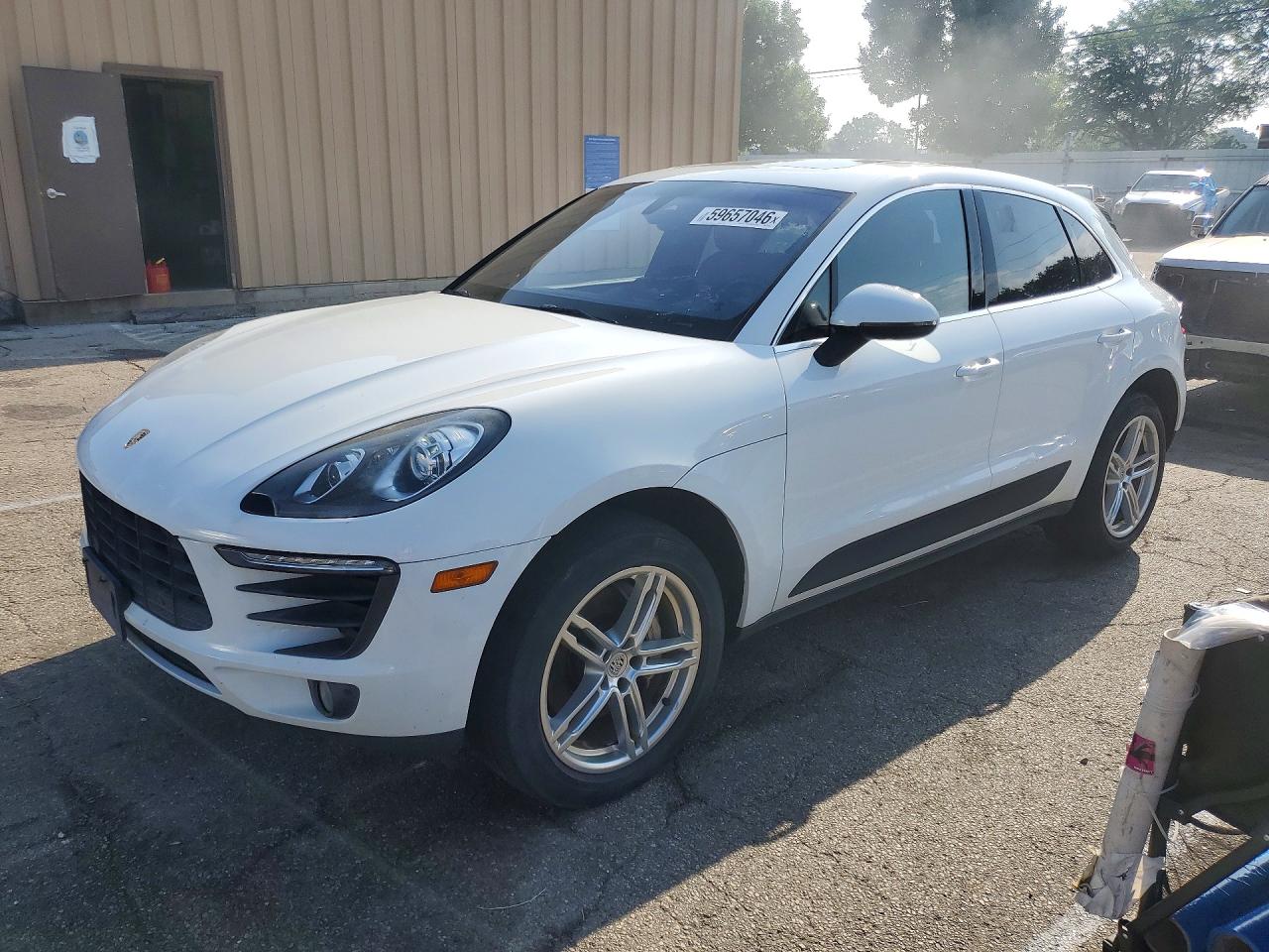 2016 Porsche Macan S, VIN WP1AB2A53GLB52544 — Minor dents and scratches