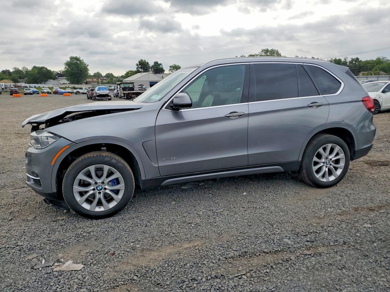 2018 BMW X5 xDrive35i, VIN 5UXKR0C52J0X89919 — Front end