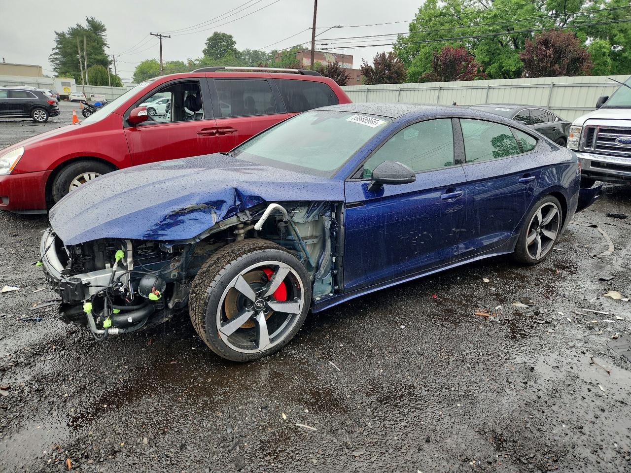 2022 Audi A5 Sportback S line Prestige, VIN WAUEACF51NA040349 — Перед