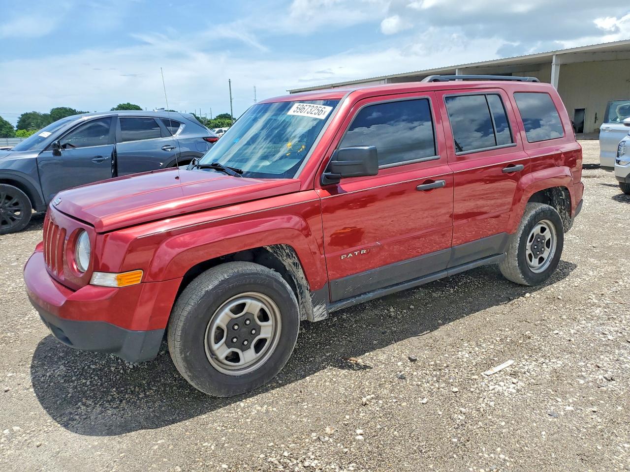 2016 Jeep Patriot Sport, VIN 1C4NJPBAXGD783820 — Side