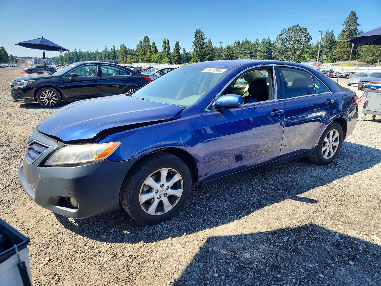 2011 Toyota Camry LE, VIN 4T1BF3EK3BU735291 — Front end