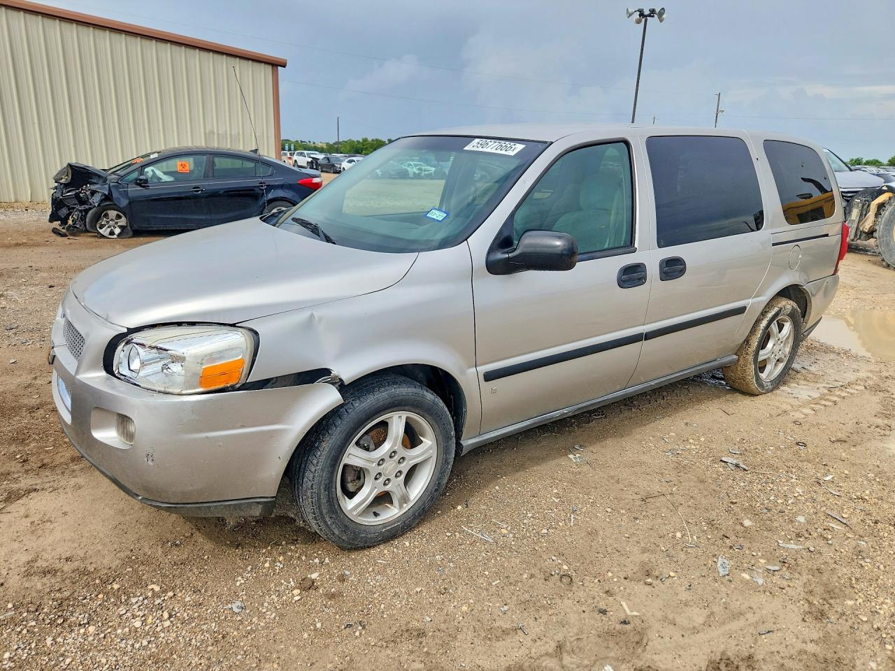 2007 Chevrolet Uplander LS Fleet, VIN 1GNDV23177D175066 — Front end