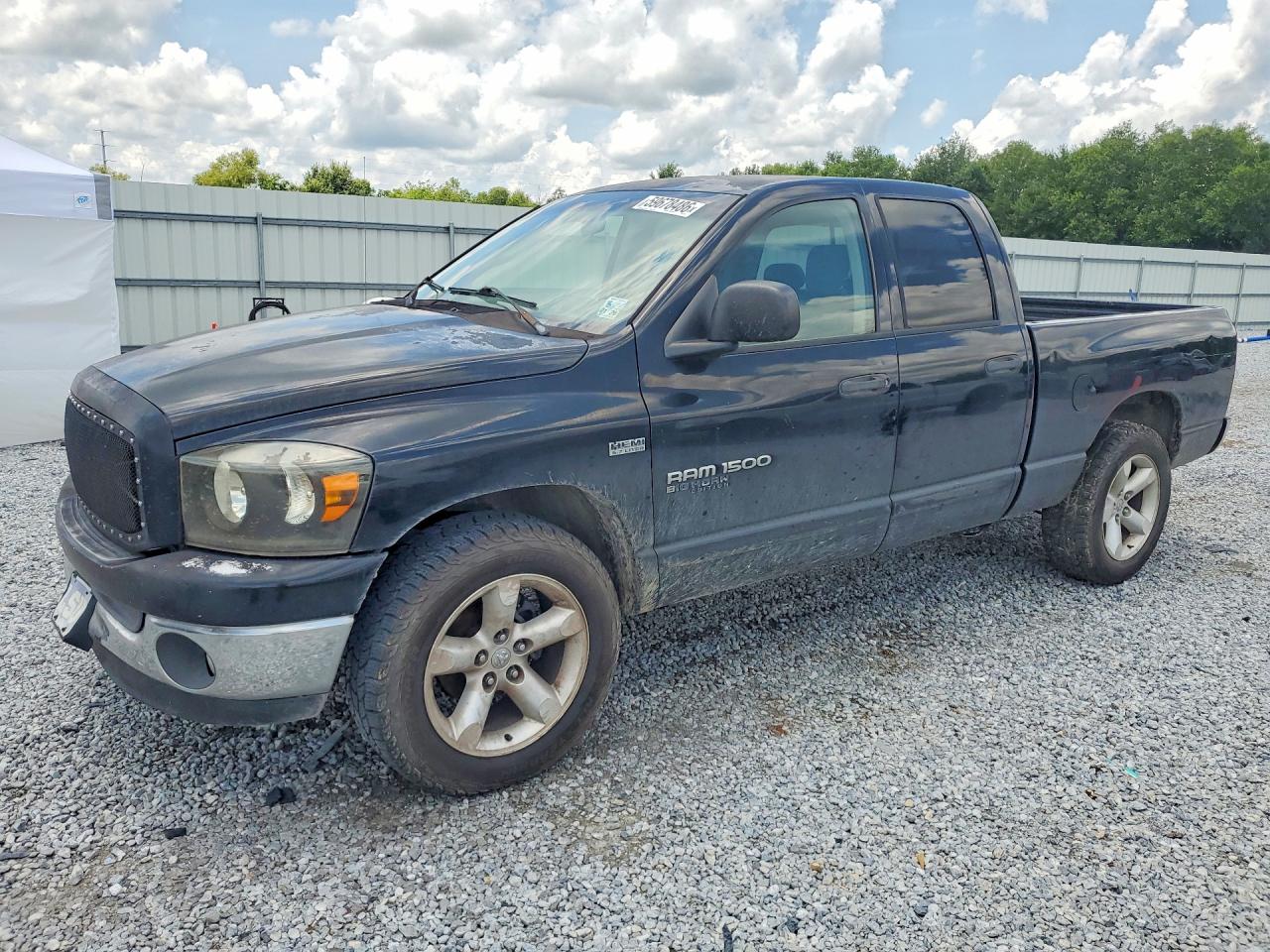 2006 Dodge 1500 SLT, VIN 1D7HA18286S564221 — Auction photo 1 of 12