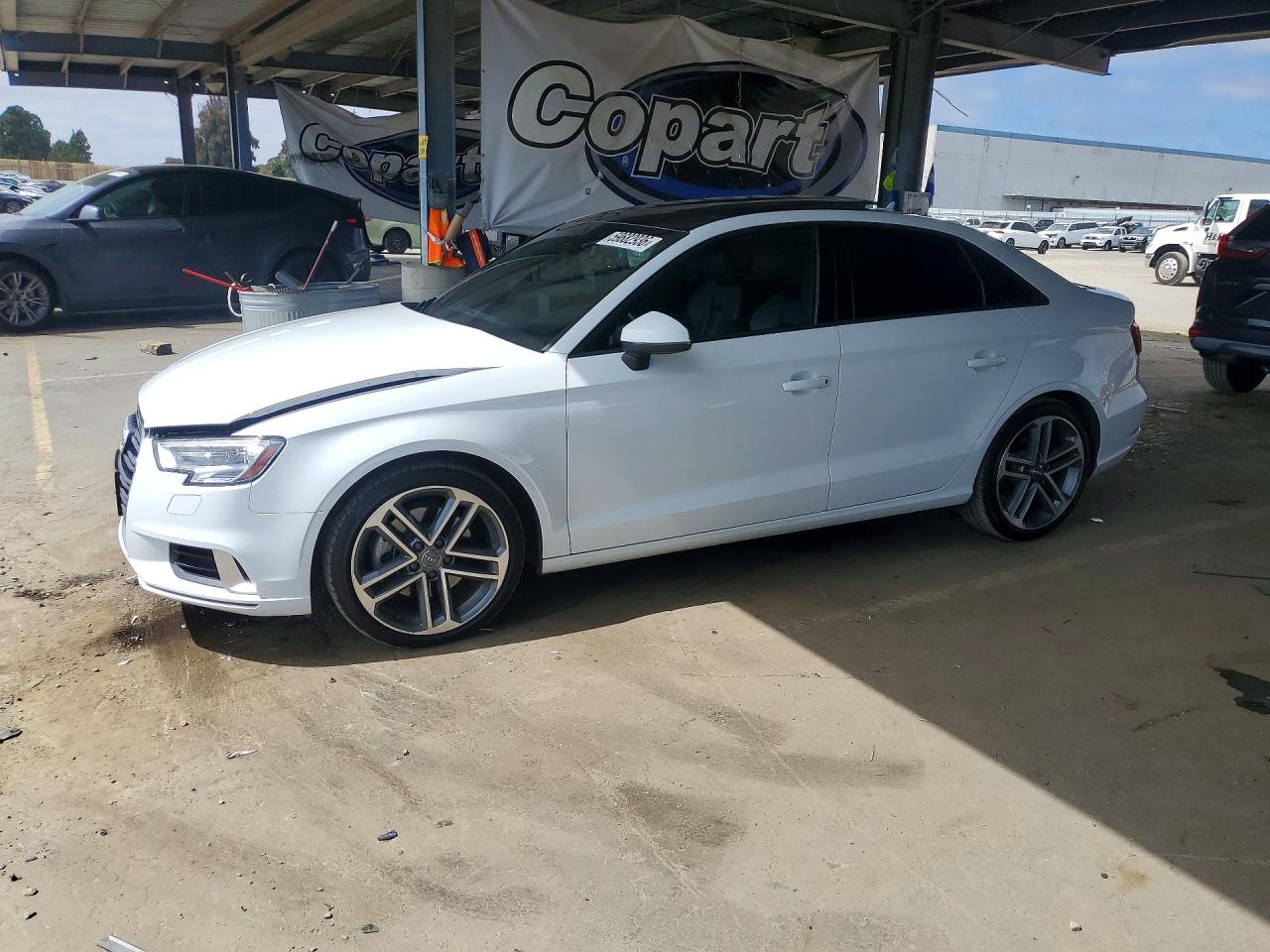 2017 Audi A3 Premium, VIN WAUB8GFF8H1043686 — Front end