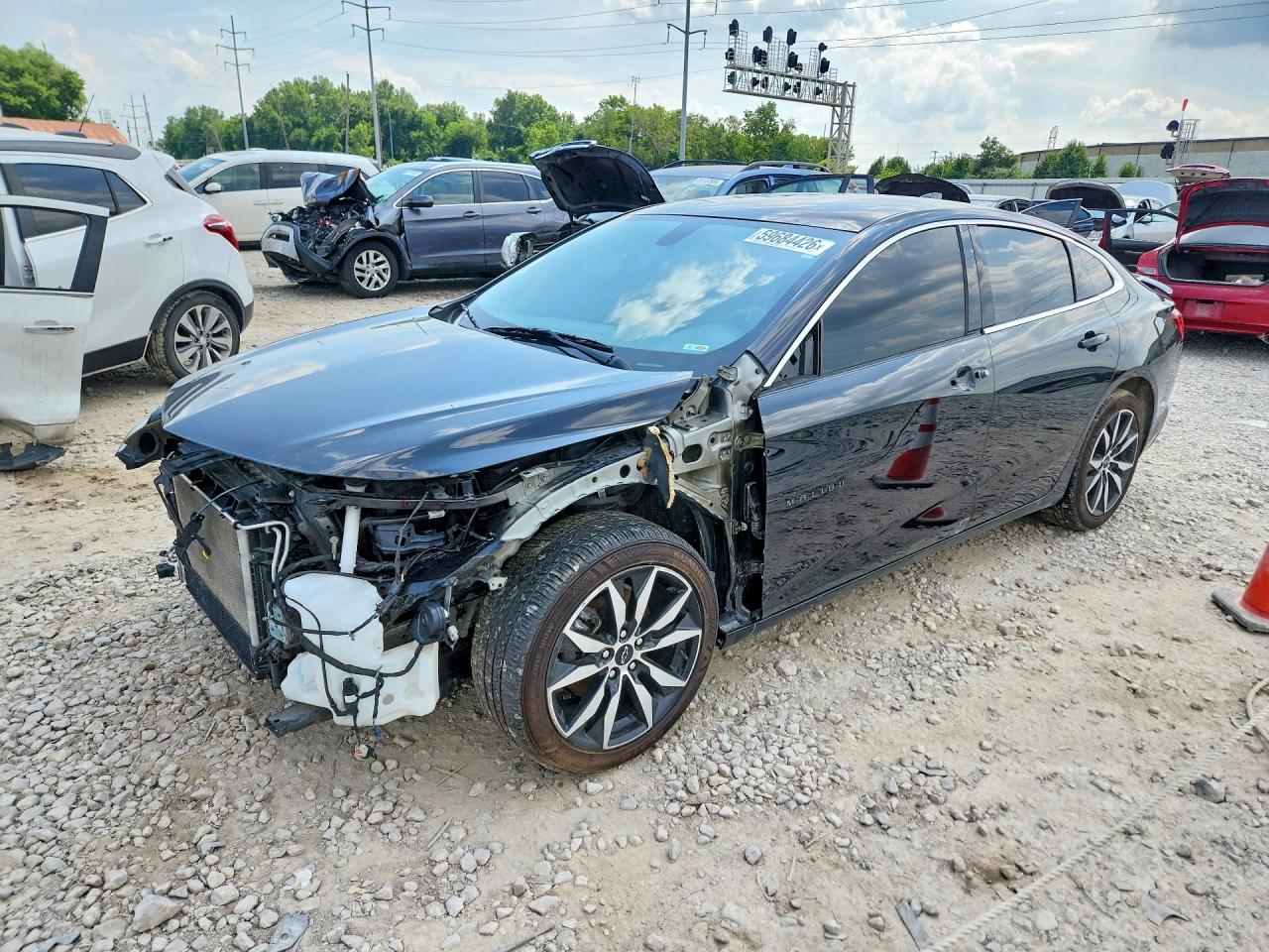 2022 Chevrolet Malibu RS, VIN 1G1ZG5ST8NF205702 — Front end