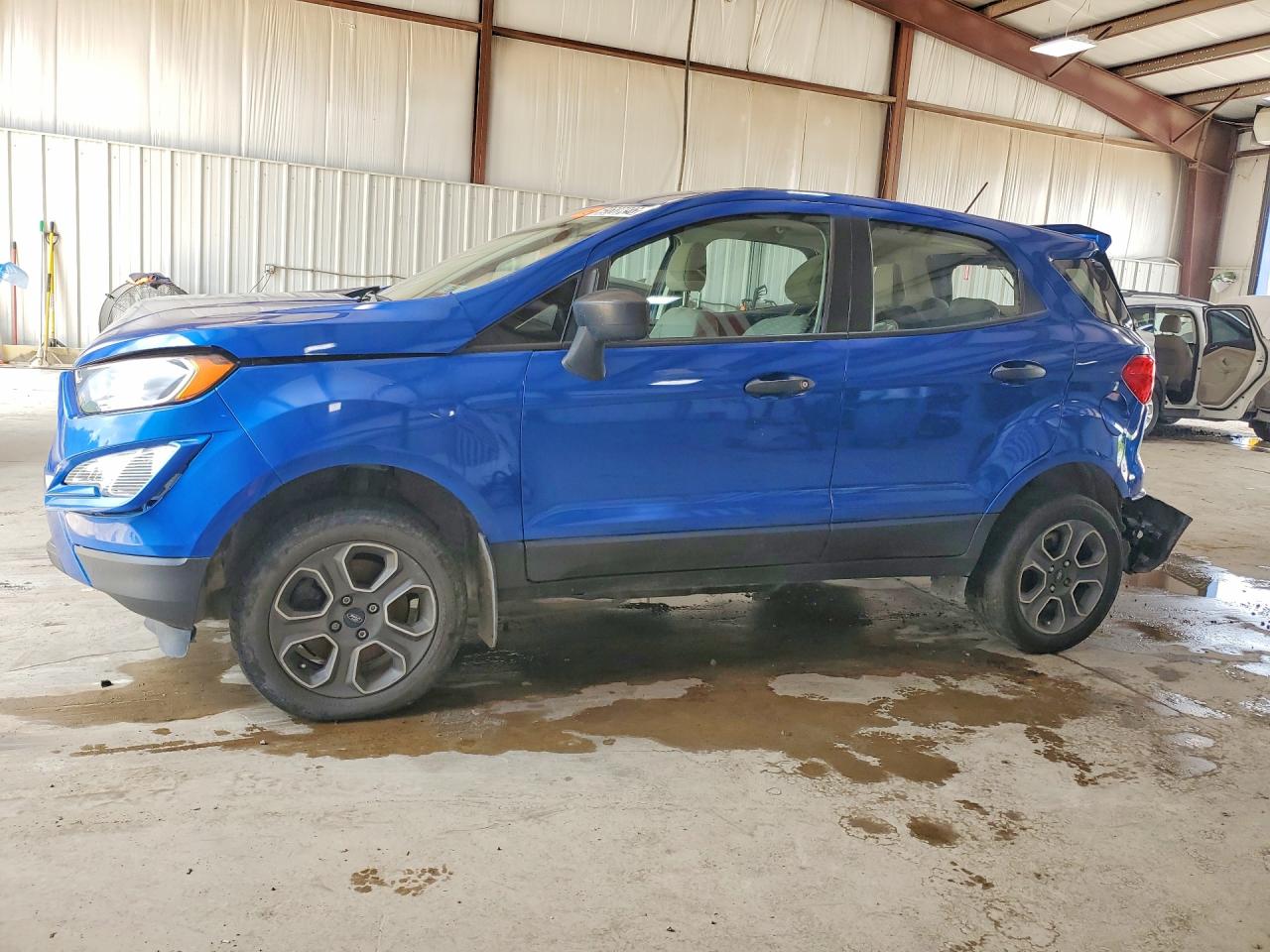 2018 Ford EcoSport S, VIN MAJ6P1SL9JC227728 — Rear end