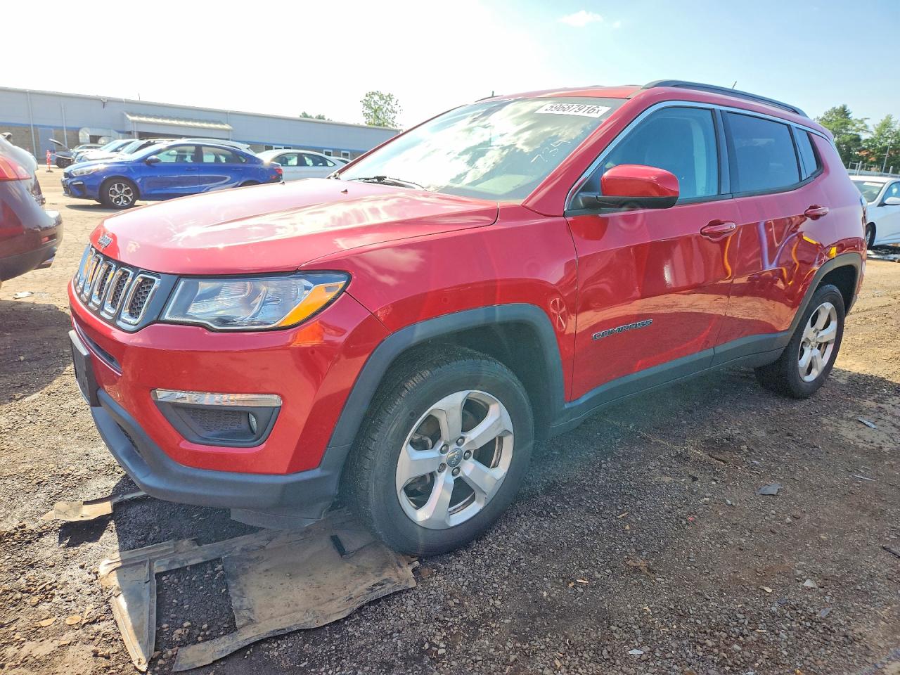 2019 Jeep Compass Altitude, VIN 3C4NJDBB4KT734199 — Бок