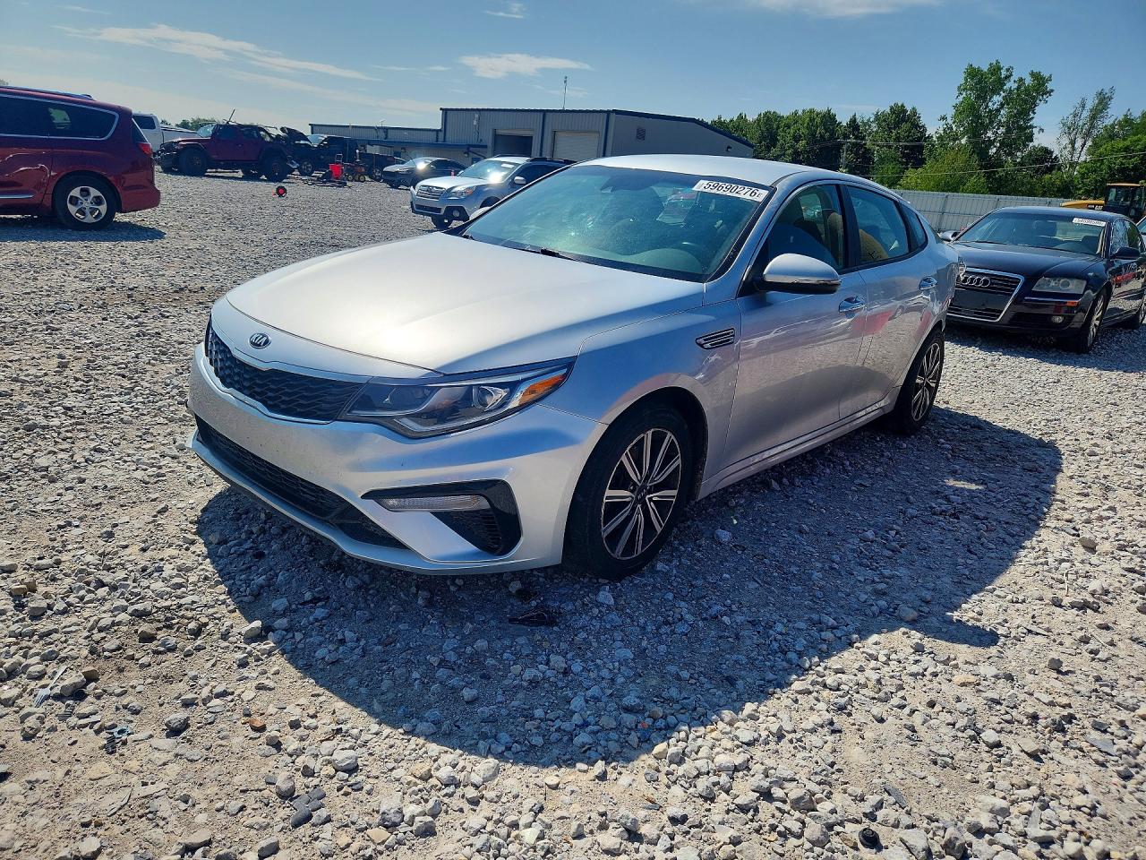 2019 Kia Optima LX, VIN 5XXGT4L38KG370925 — Front end