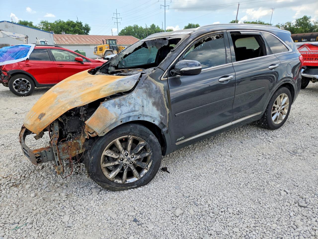 2016 Kia Sorento SXL, VIN 5XYPKDA50GG163794 — Engine fire