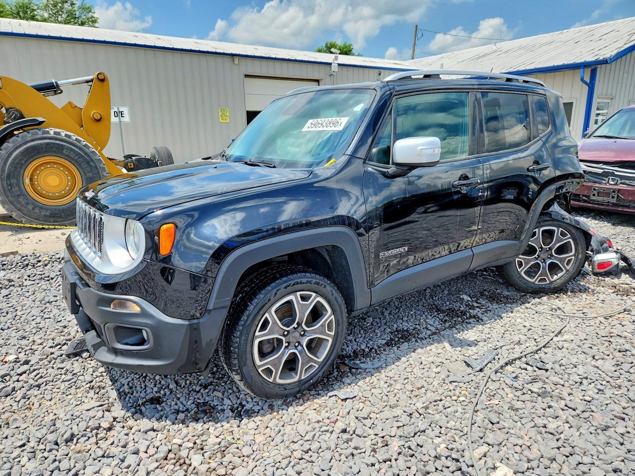 2017 Jeep Renegade Limited, VIN ZACCJBDBXHPF10136 — Зад