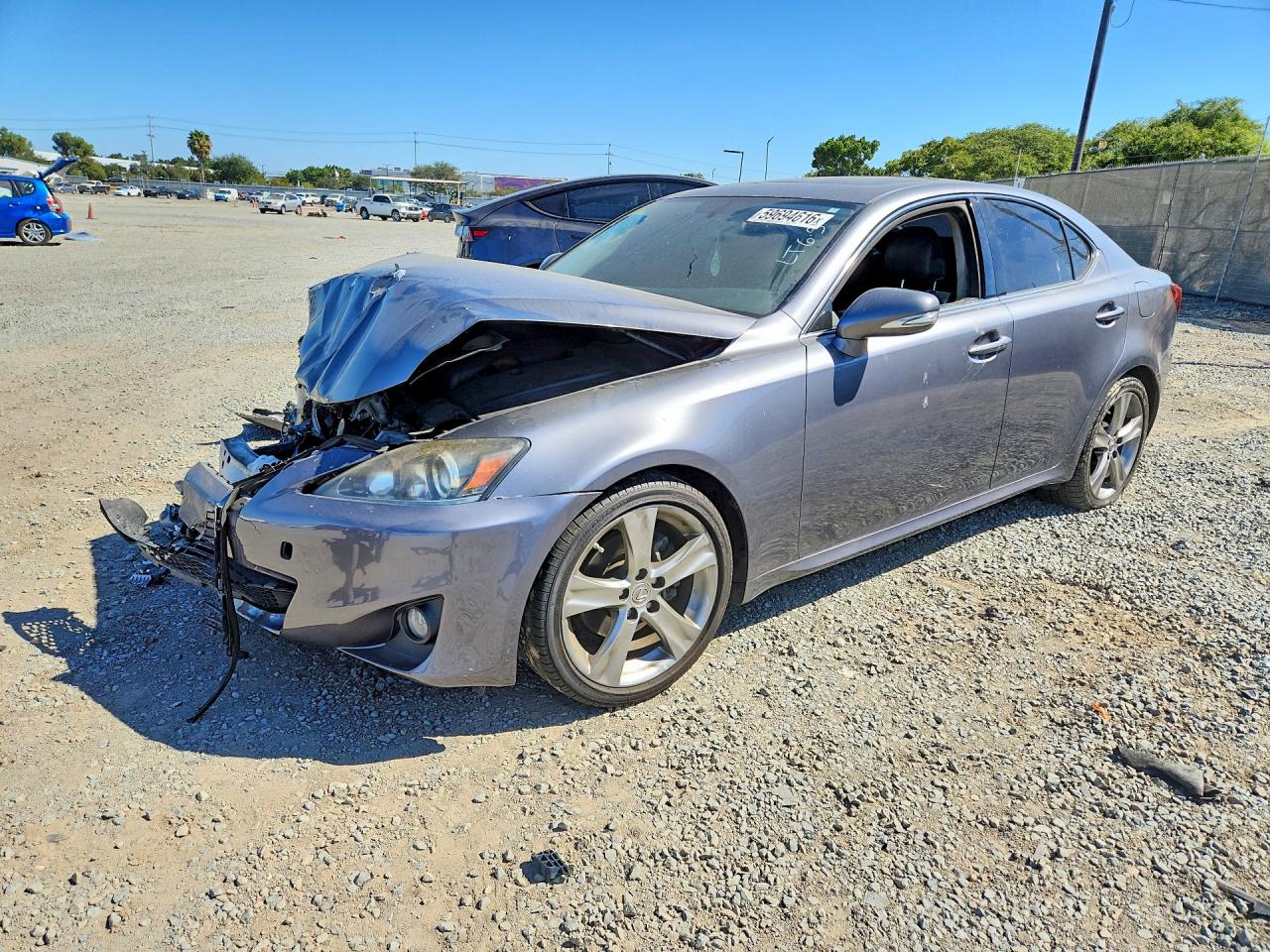 2013 Lexus IS 250, VIN JTHBF5C20D5187183 — Перед