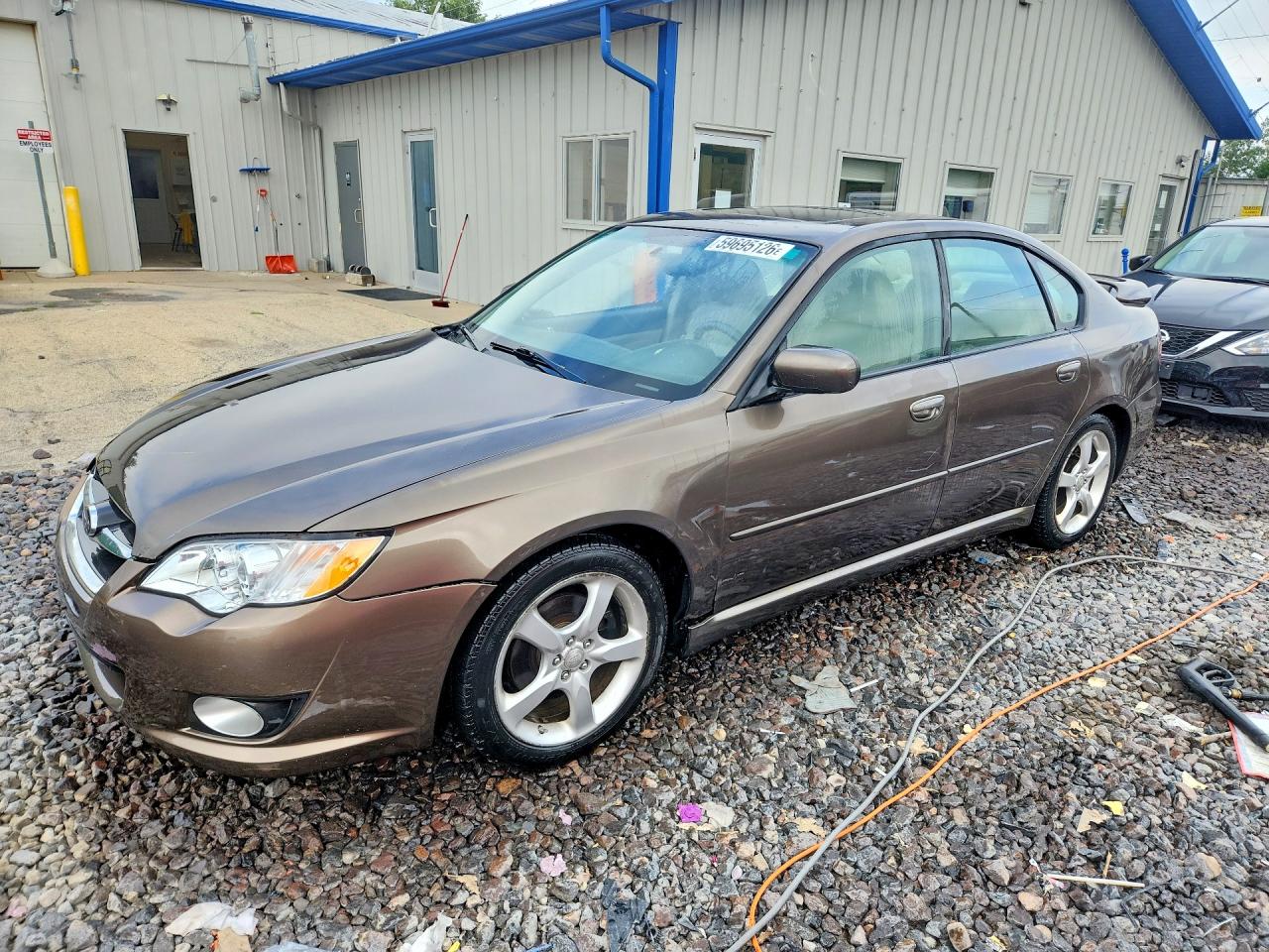 2008 Subaru Legacy Limited, VIN 4S3BL626187219010 — Бок
