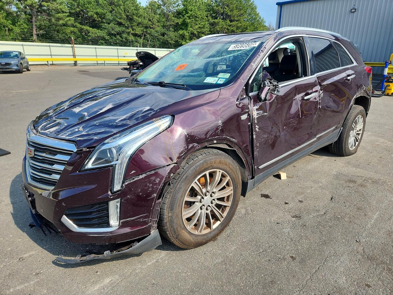 2018 Cadillac XT5 Luxury FWD, VIN 1GYKNCRS8JZ103237 — Rollover