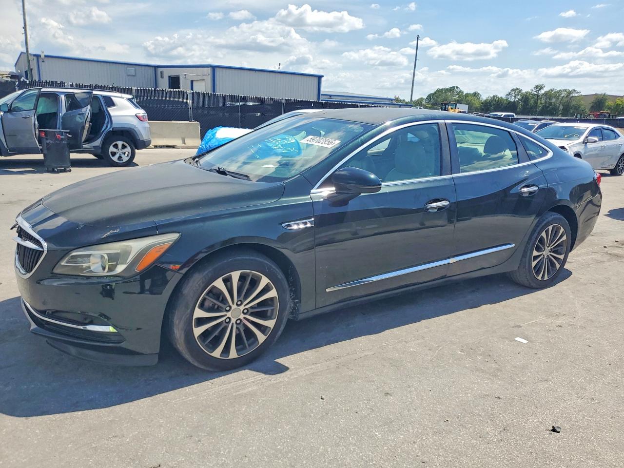 2017 Buick LaCrosse Essence, VIN 1G4ZP5SS6HU189493 — Vandalism