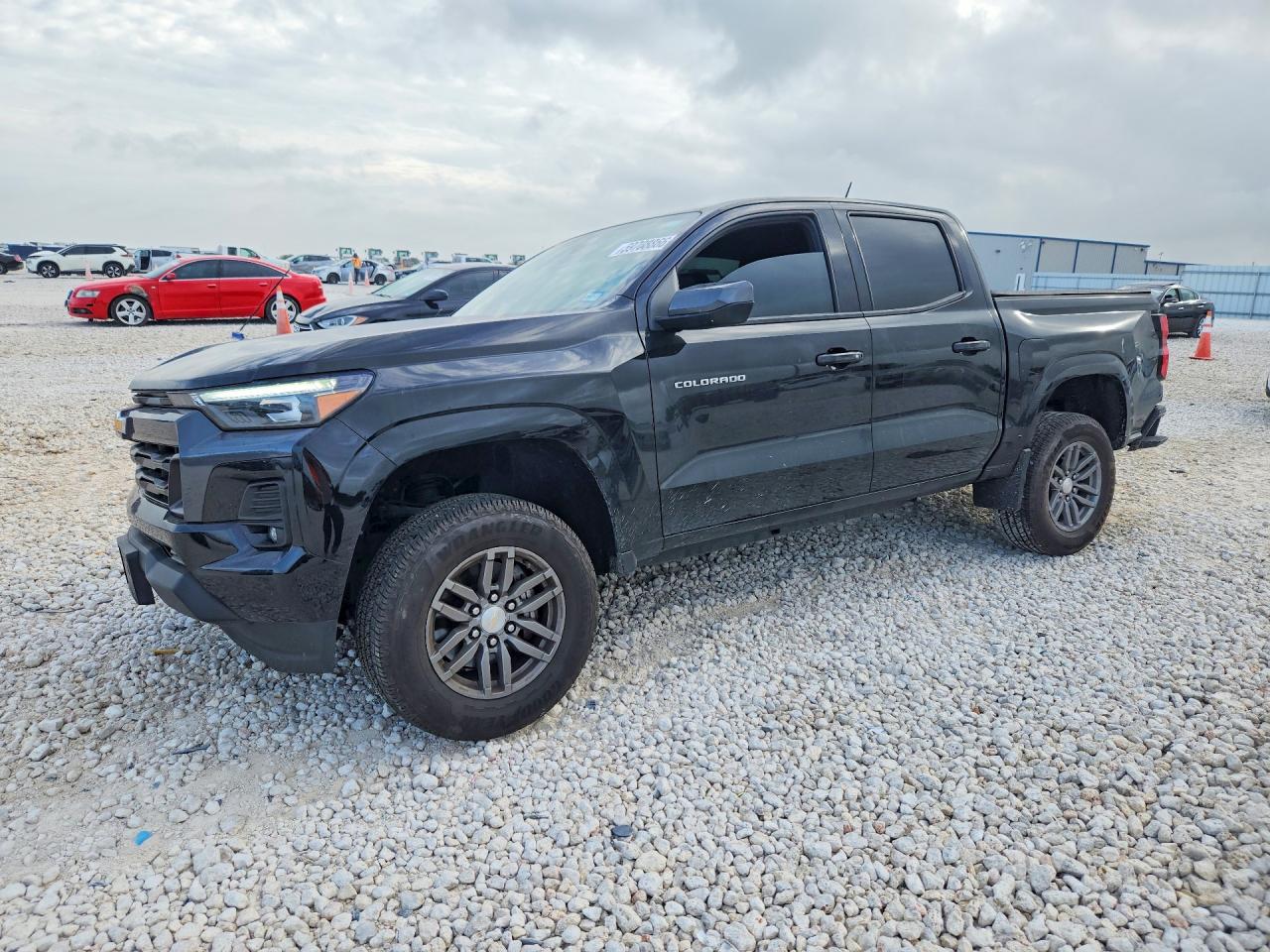 2024 Chevrolet Colorado 2WD LT, VIN 1GCPSCEK8R1141605 — Front end