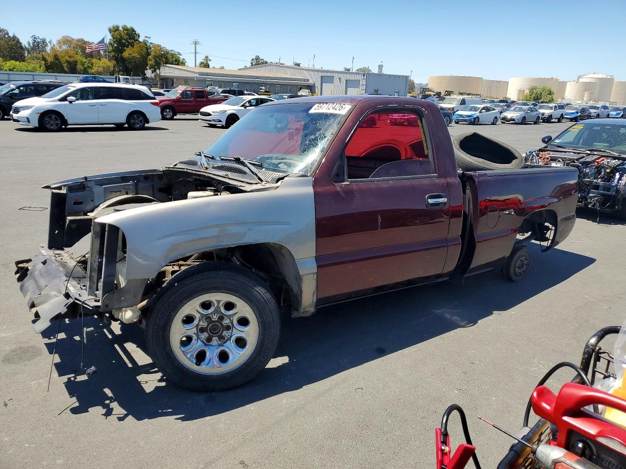 2005 Chevrolet Silverado 1500 Work Truck, VIN 1GCEC14X75Z321871 — Vandalism