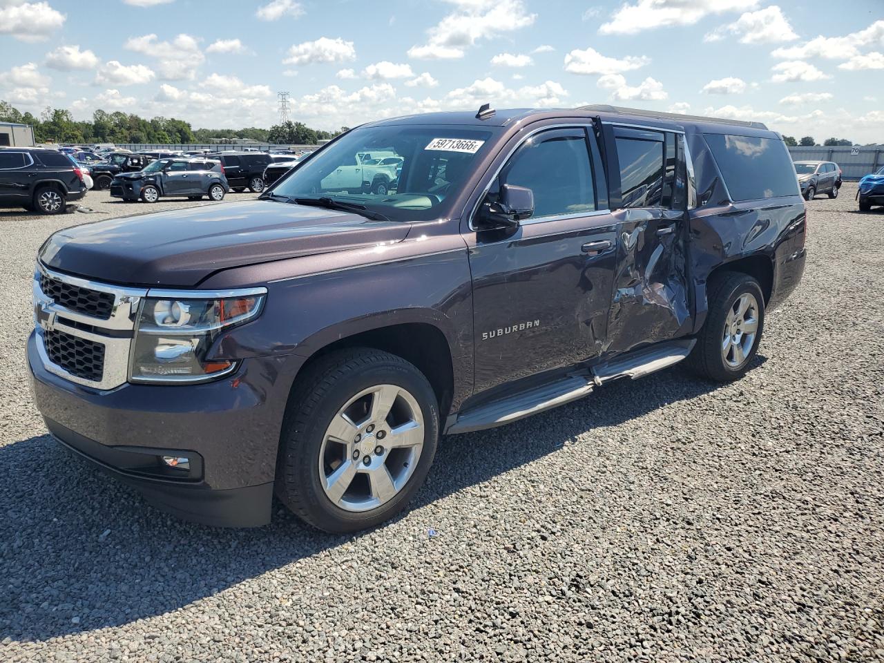 2015 Chevrolet Suburban LT, VIN 1GNSCJKC1FR138512 — Side