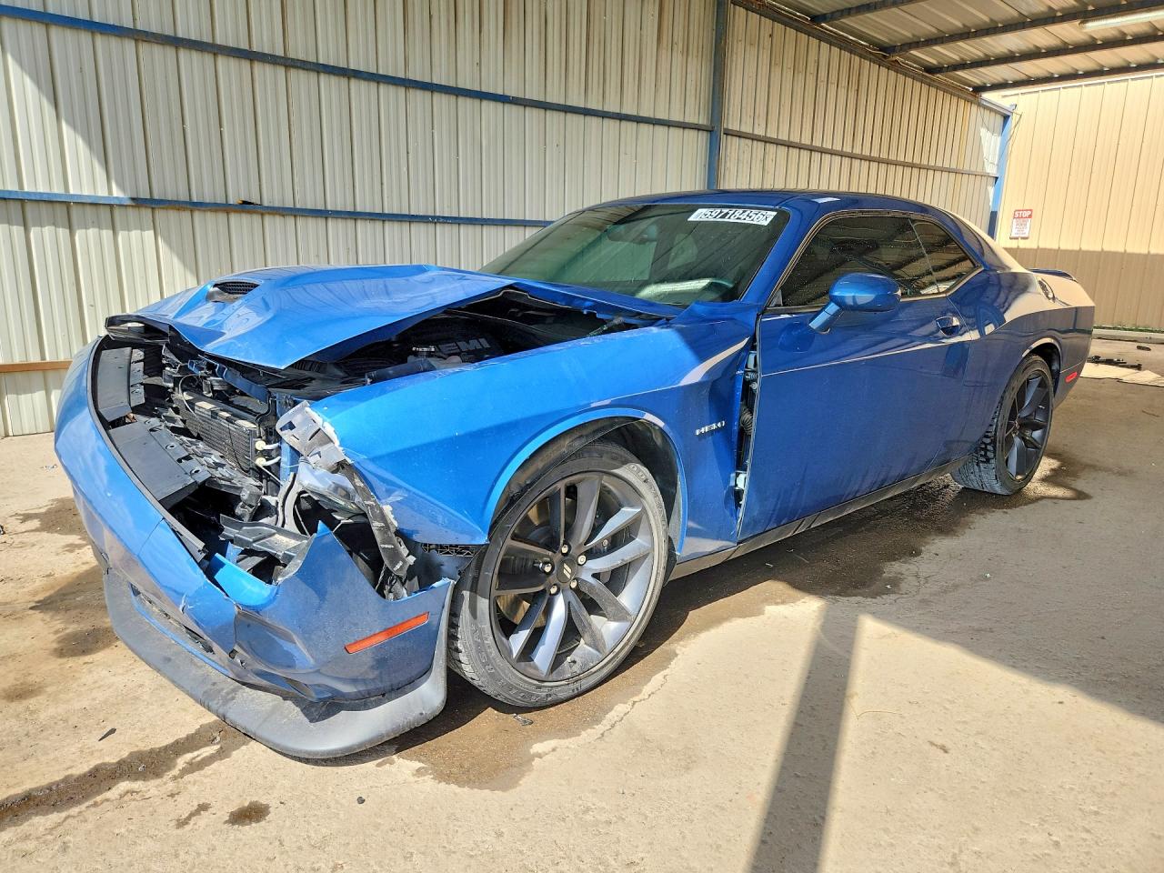 2022 Dodge Challenger R/T, VIN 2C3CDZBT3NH185777 — Перед