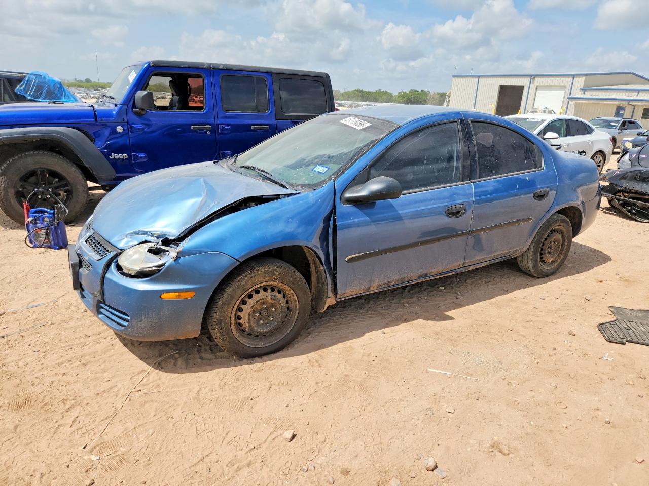 2003 Dodge Neon SE, VIN 1B3ES26C83D184437 — Front end
