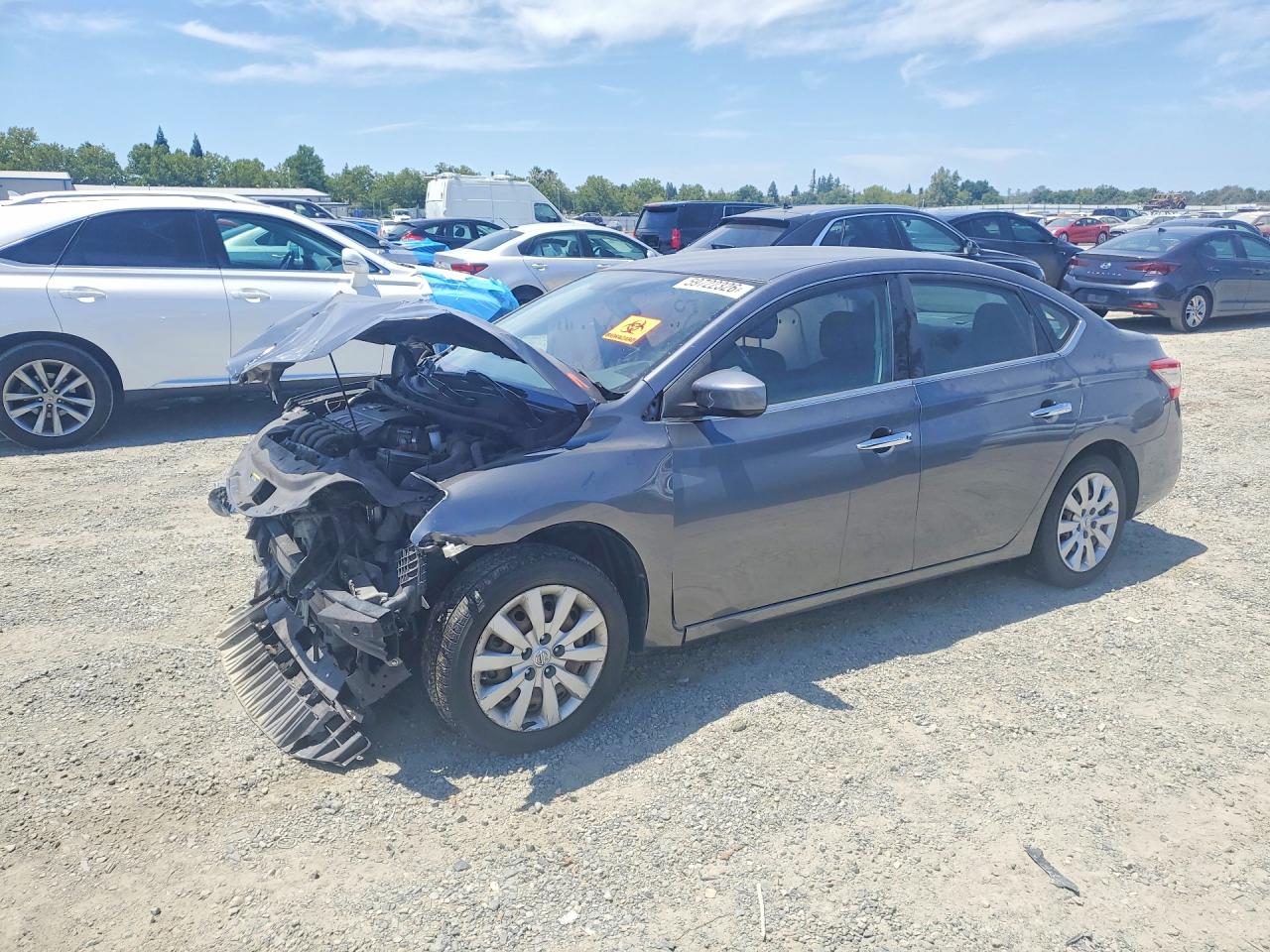 2015 Nissan Sentra SV, VIN 3N1AB7AP2FL648134 — Front end