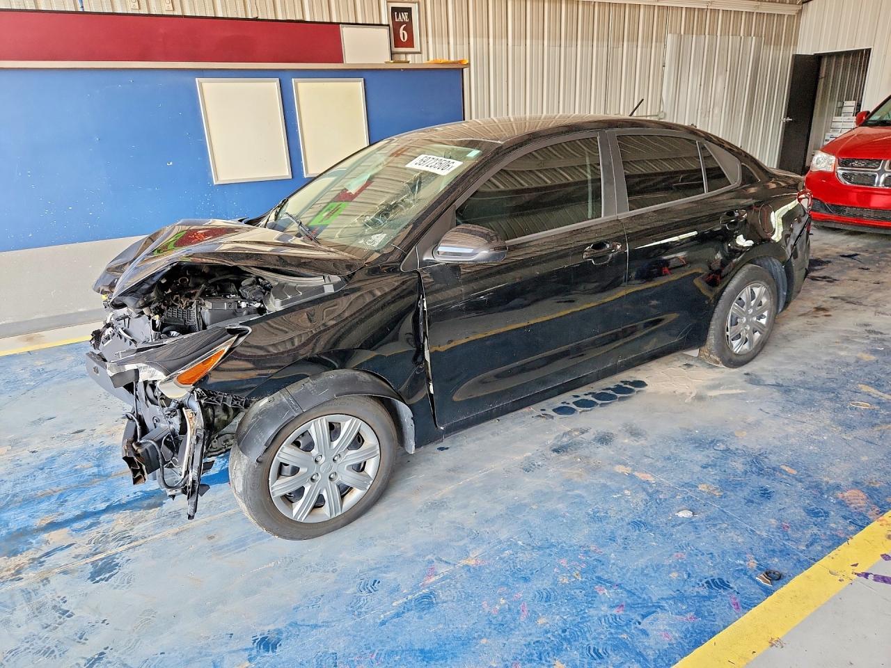 2023 Kia Rio S, VIN 3KPA24AD4PE616535 — Front end