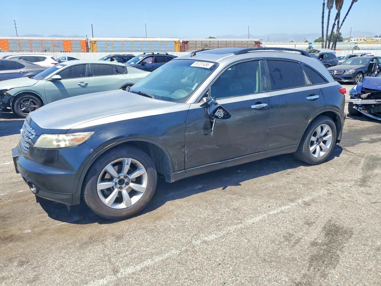 2005 Infiniti FX, VIN JNRAS08U25X104025 — Side