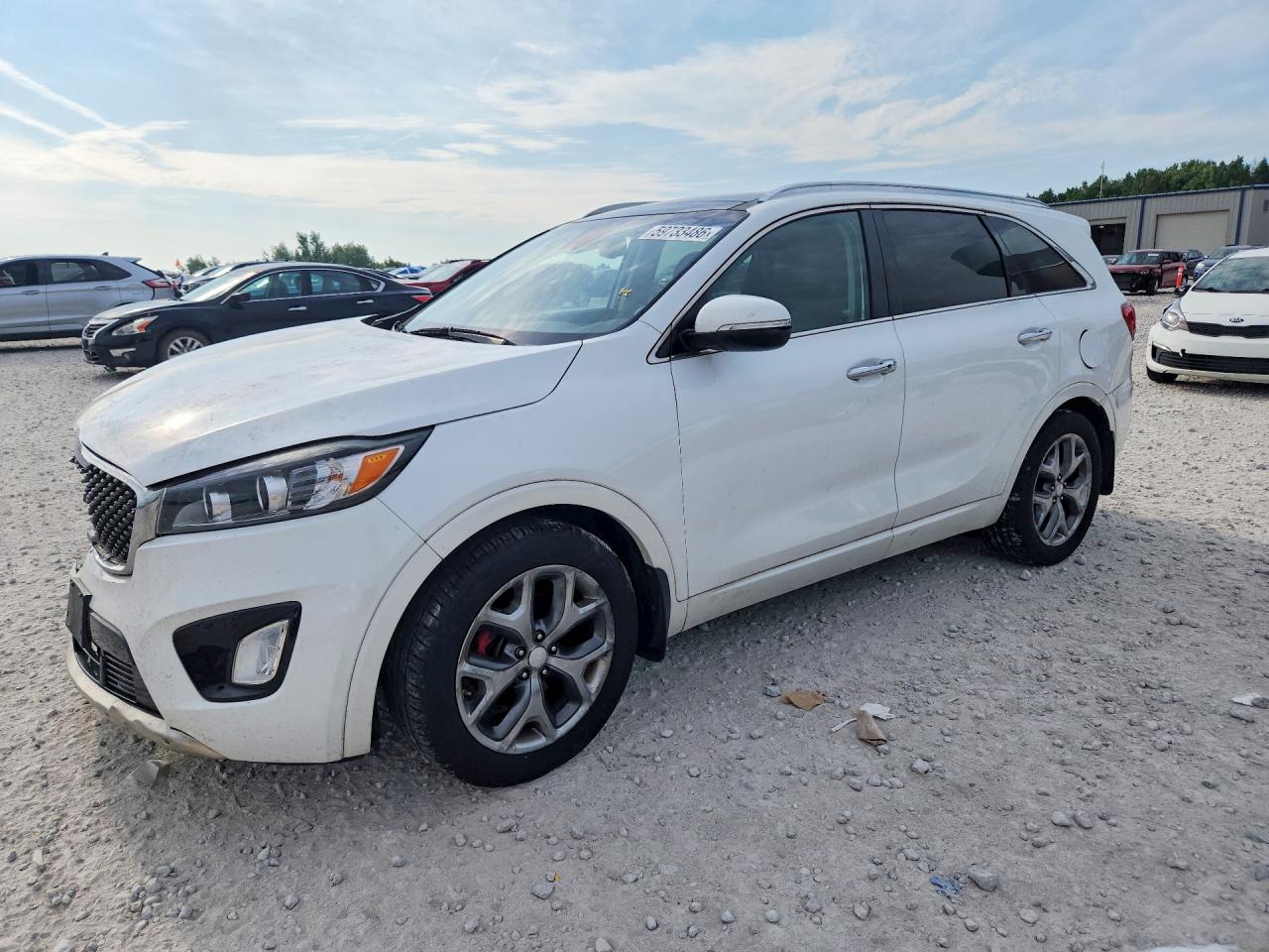 2017 Kia Sorento SX, VIN 5XYPK4A51HG239248 — Front end