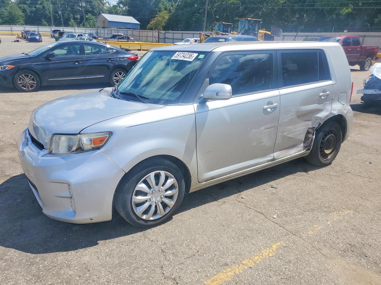 2015 Scion xB, VIN JTLZE4FE9FJ076570 — Side