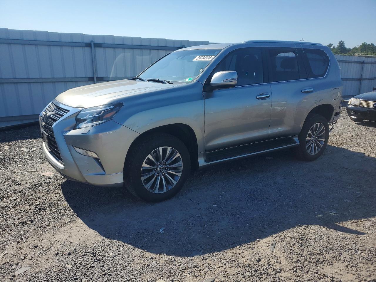 2021 Lexus GX 460 Luxury, VIN JTJGM7BX7M5283606 — Зад