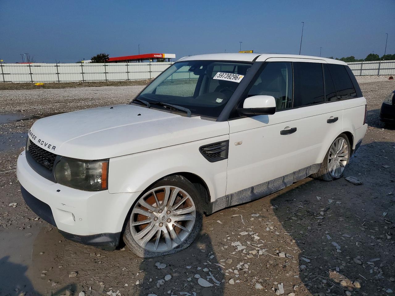 2011 Land Rover Range Rover Sport HSE Lux, VIN SALSK2D41BA715600 — Minor dents and scratches