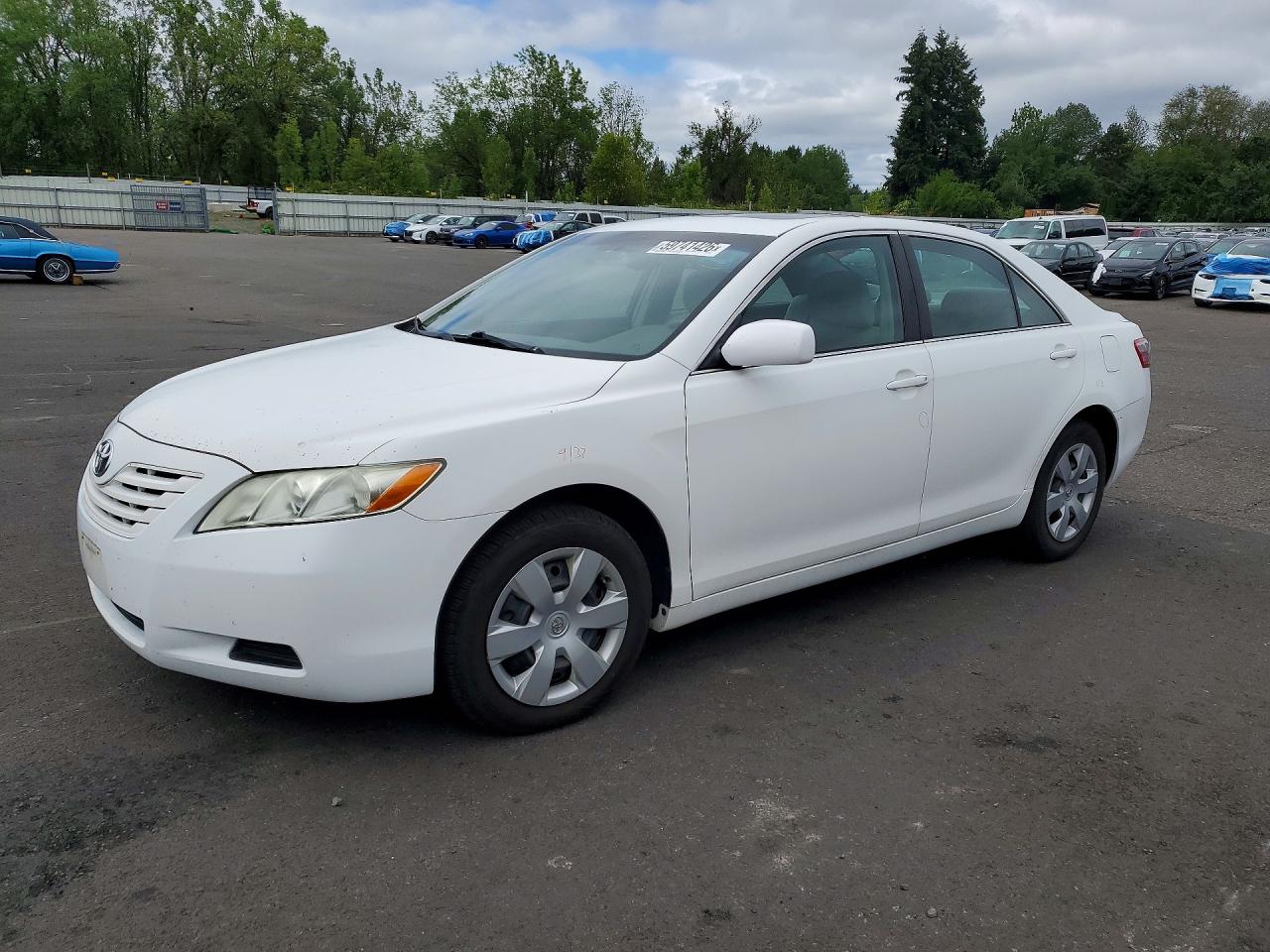 2008 Toyota Camry LE, VIN 4T1BE46K38U783065 — Side