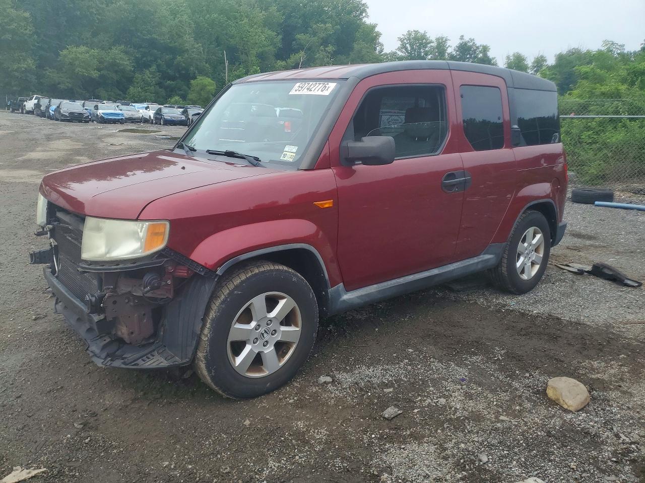 2011 Honda Element EX, VIN 5J6YH2H73BL002541 — Front end