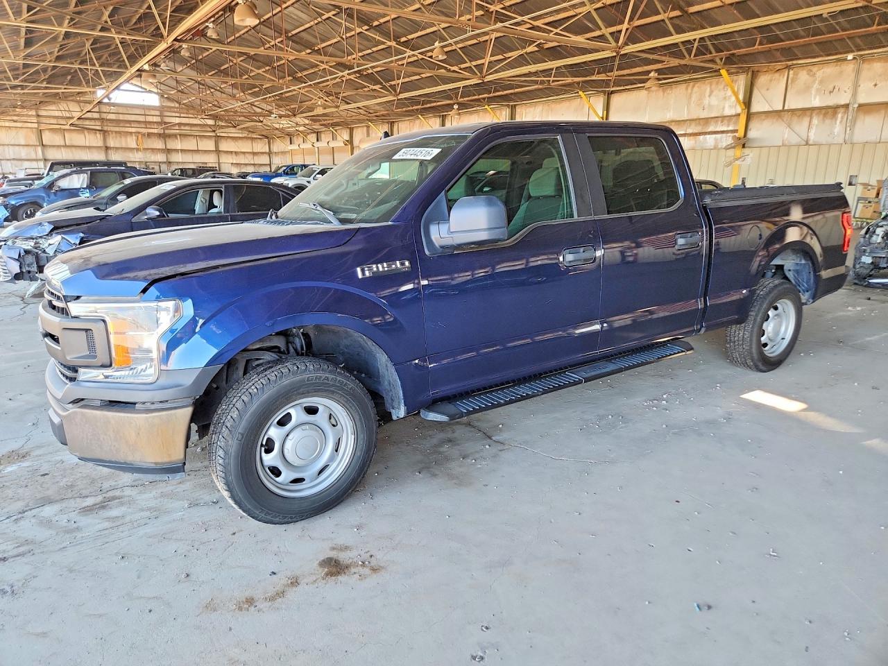 2020 Ford F-150 XLT, VIN 1FTEW1C41LKD91628 — Перед
