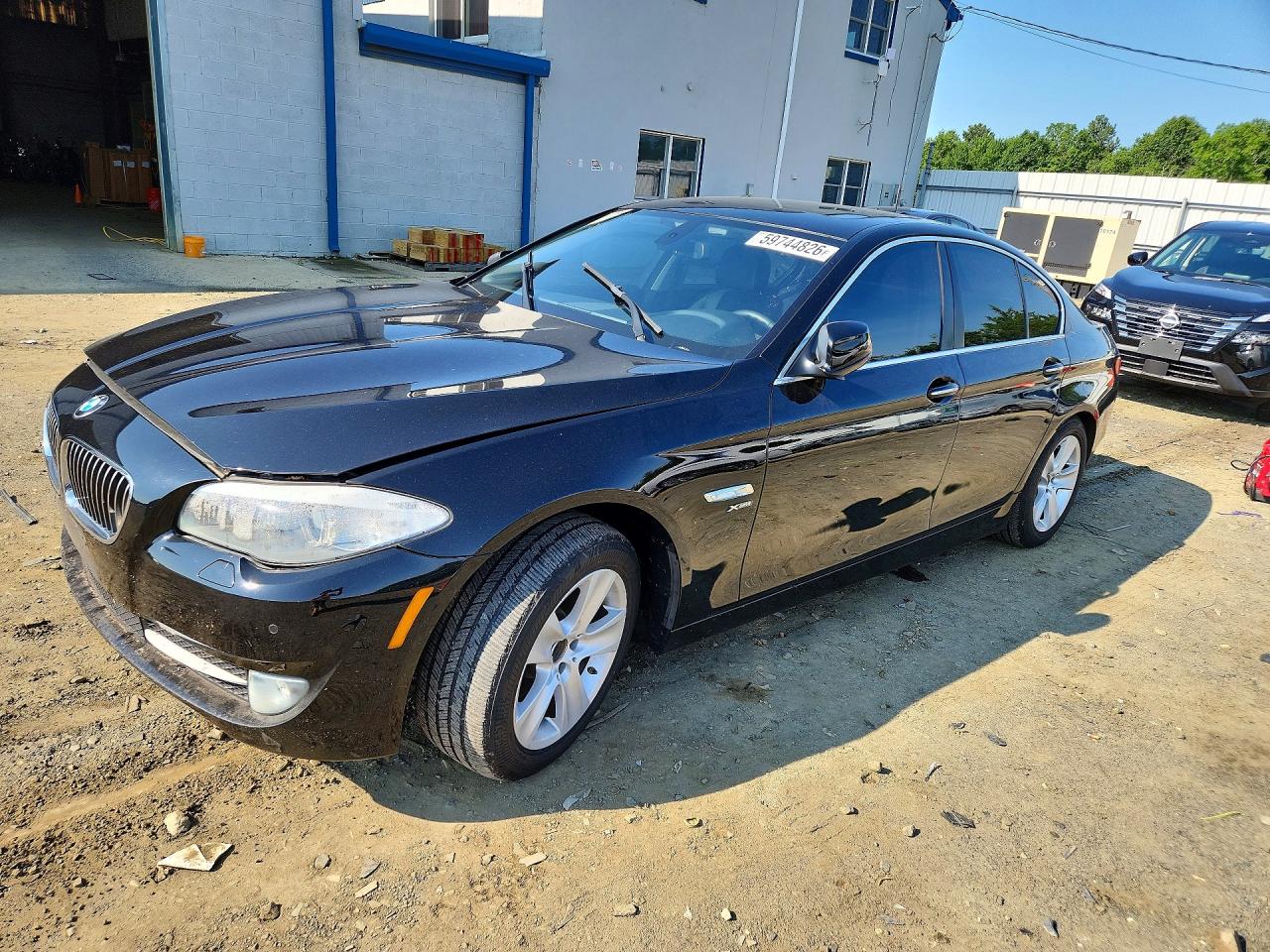 2012 BMW 5 Series 528i xDrive, VIN WBAXH5C58CDW03333 — Water / flood