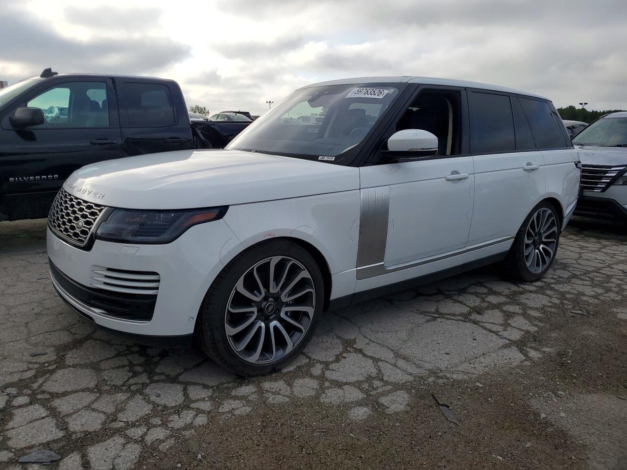 2022 Land Rover Range Rover Westminster, VIN SALGS2SE1NA466317 — Зад