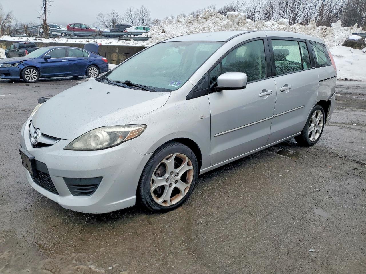 2009 Mazda 5 Sport, VIN JM1CR29L090357574 — Front end