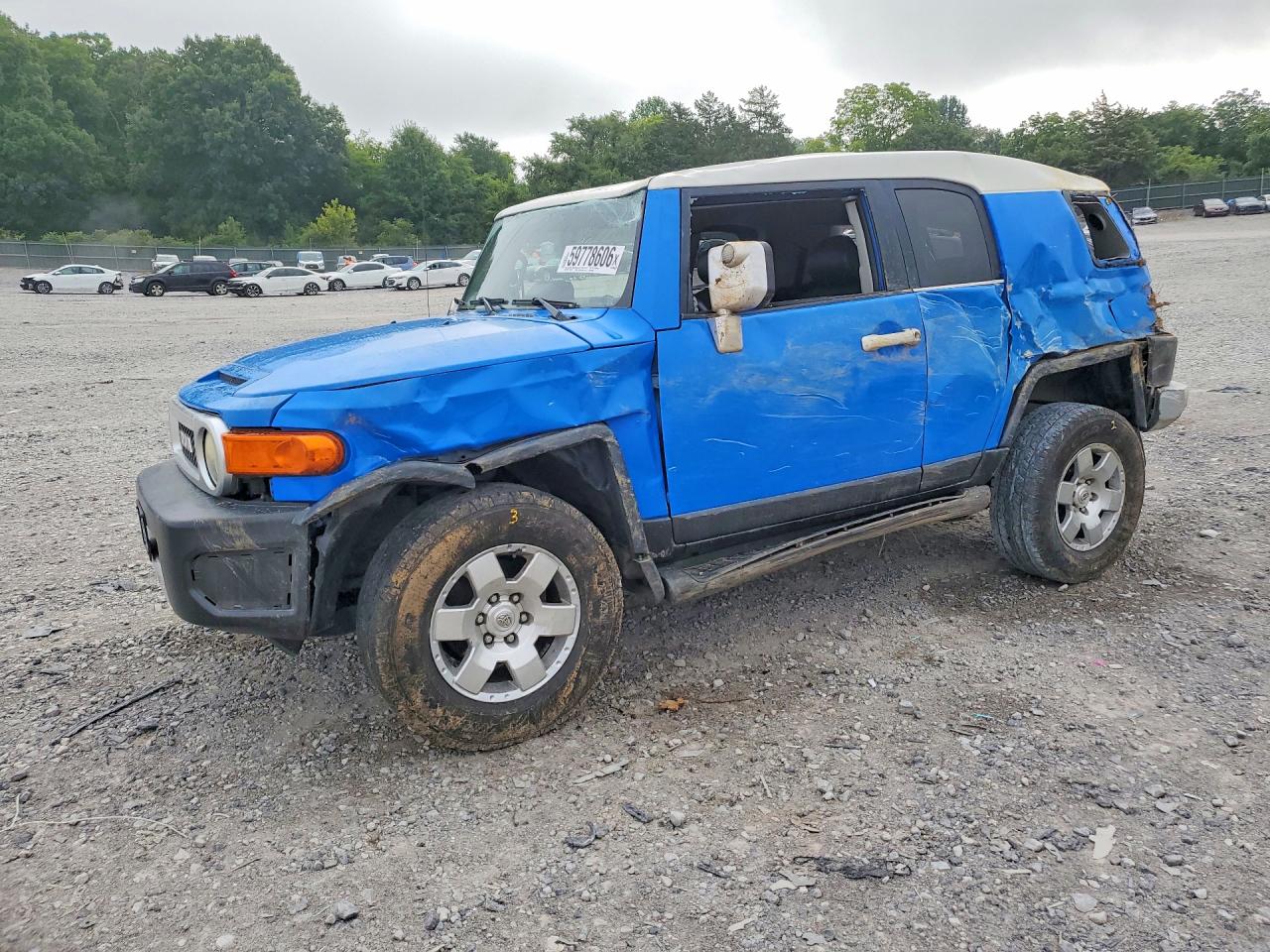 2007 Toyota FJ Cruiser, VIN JTEBU11F170016168 — Rollover