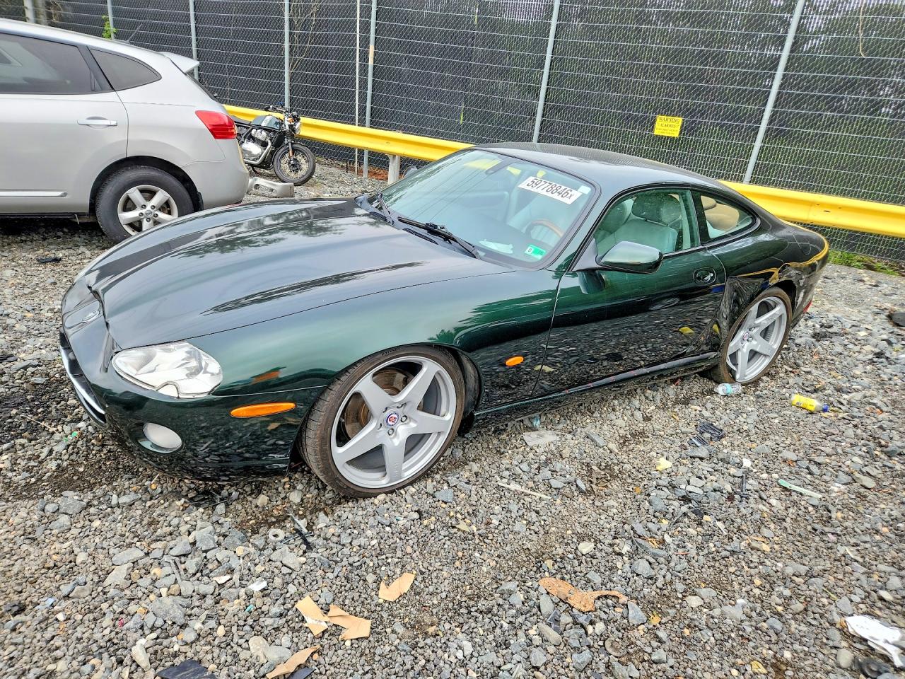2006 Jaguar XK, VIN SAJDA41C262A45442 — Front end