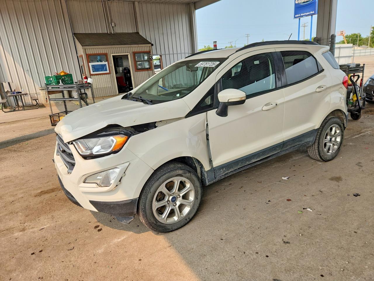 2018 Ford EcoSport SE, VIN MAJ6P1UL8JC176008 — Front end