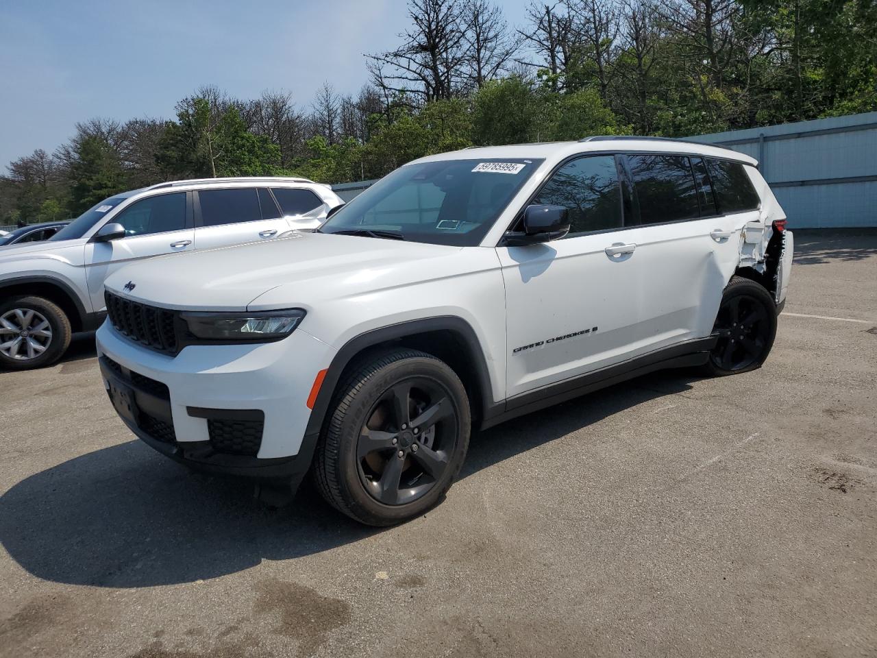 2023 Jeep Grand Cherokee Altitude, VIN 1C4RJKAG2P8884997 — Side