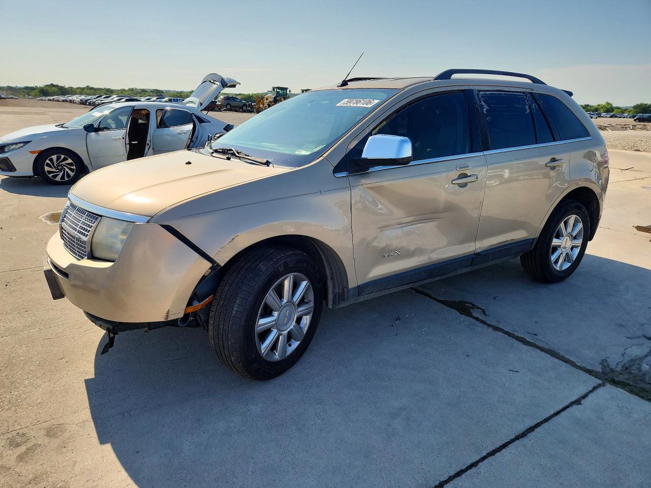 2007 Lincoln MKX, VIN 2LMDU88C27BJ04193 — Перед