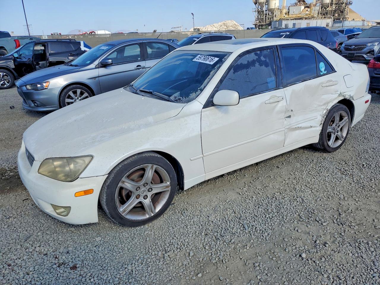 2001 Lexus IS 300/350, VIN JTHBD182710028659 — Бок