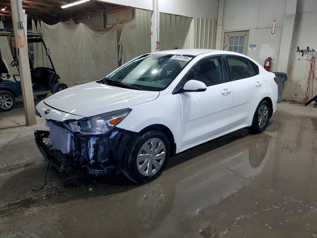 2020 Kia Rio S, VIN 3KPA24AD4LE330145 — Front end