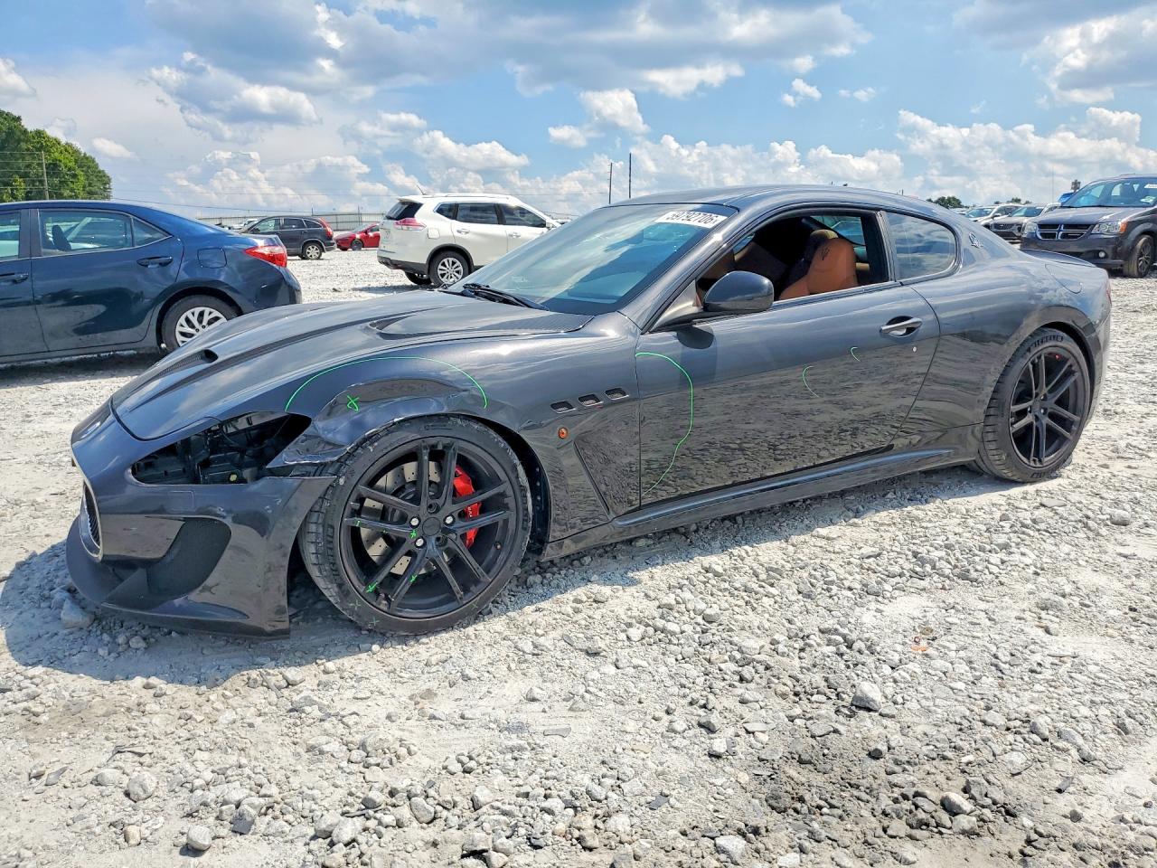2014 Maserati GranTurismo Sport, VIN ZAM45VLA2E0091215 — Перед