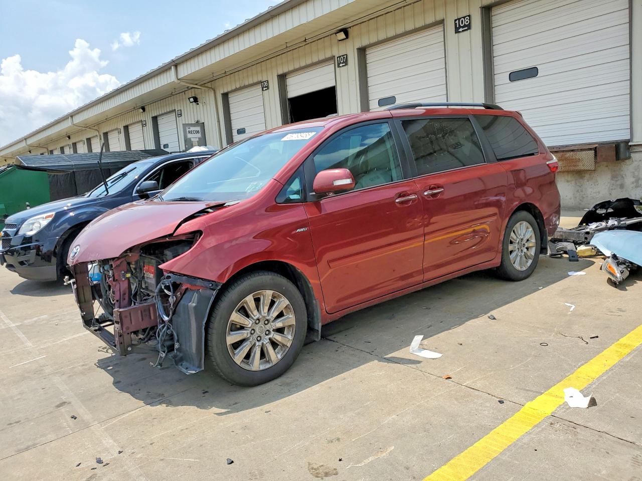 2016 Toyota Sienna Limited Premium, VIN 5TDDK3DC0GS130059 — Front end