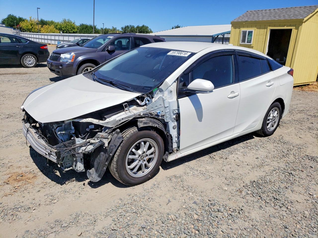 2020 Toyota Prius LE, VIN JTDKARFU7L3102855 — Front end