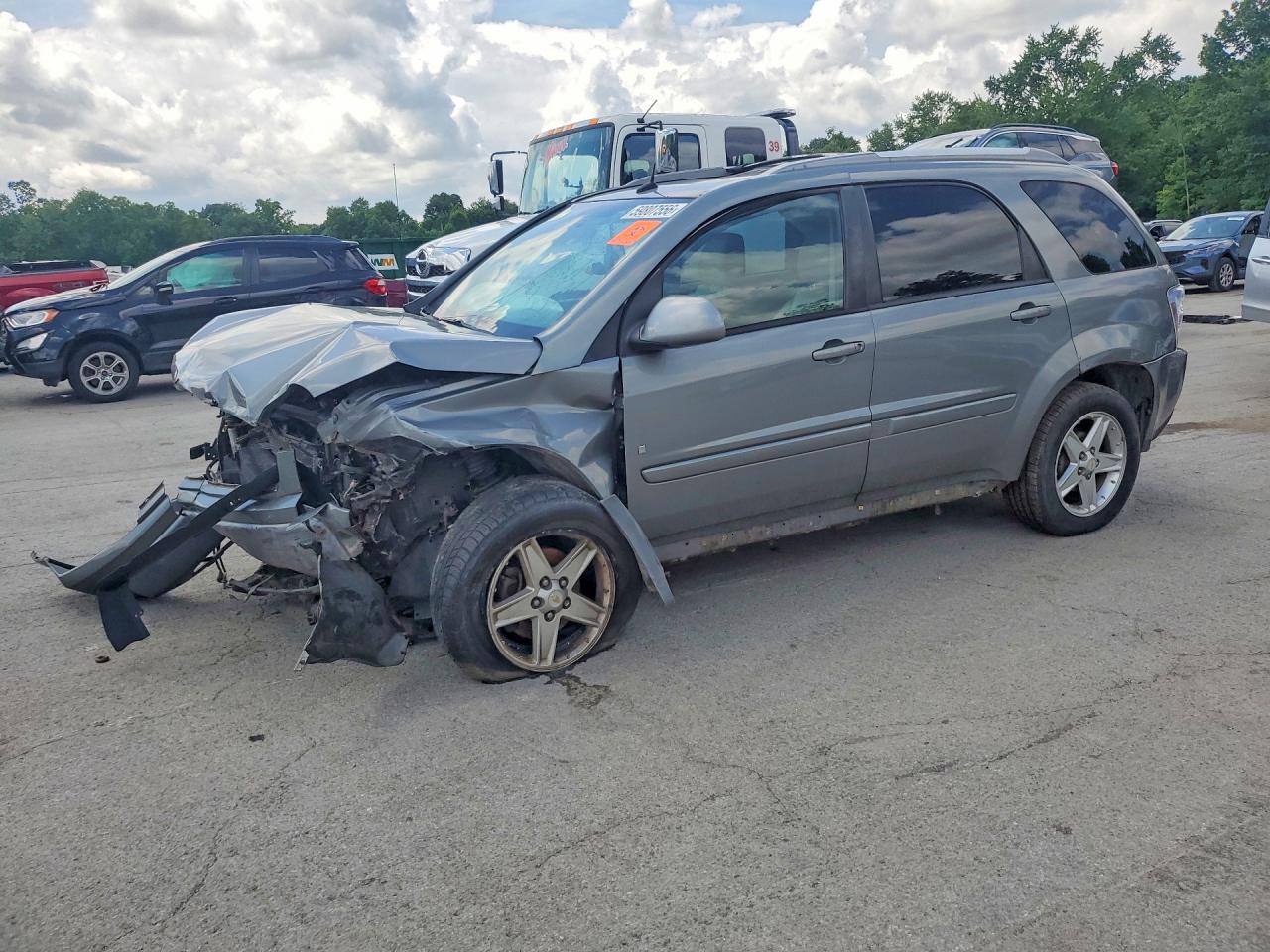 2006 Chevrolet Equinox LT, VIN 2CNDL73F766112646 — Front end